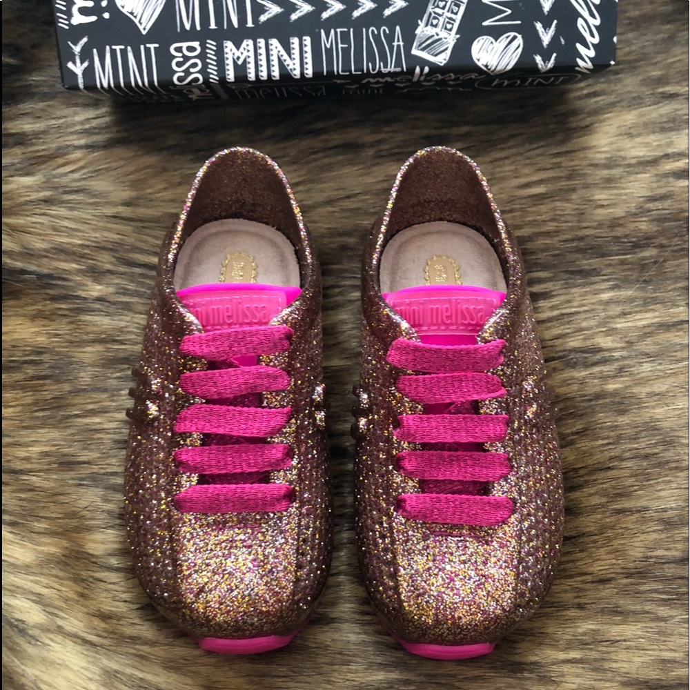 BRAND NEW MINI MELISSA LOVE SYSTEM SNEAKERS 9